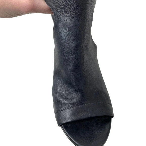 Vince Addie Cutout Black Leather‎ Sandal Wood Heels Size US 8 - Picture 11 of 14